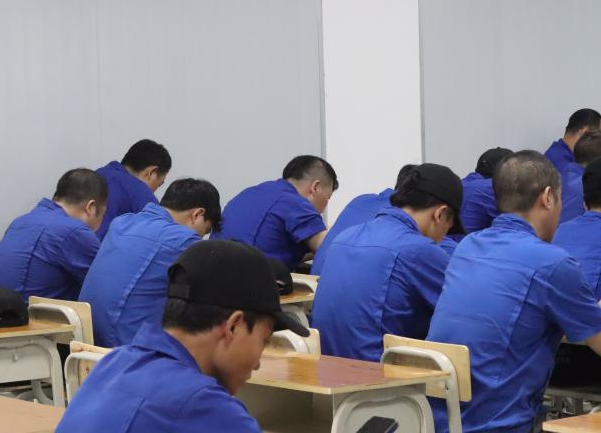 以賽（sài）促（cù）幹礪精兵|廣州電纜（lǎn）“廣纜杯（bēi）”職工勞動技能競賽圓滿（mǎn）收官